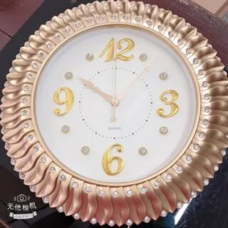Montre Murale Gold